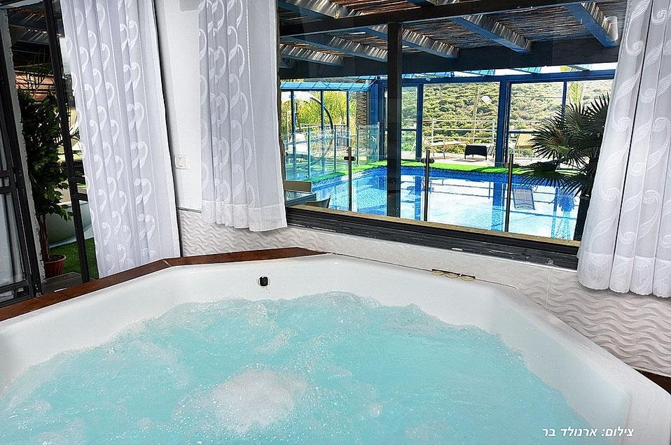 אחוזת בצל התמר