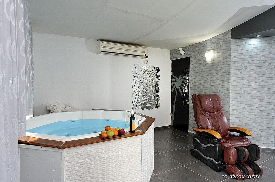 אחוזת בצל התמר