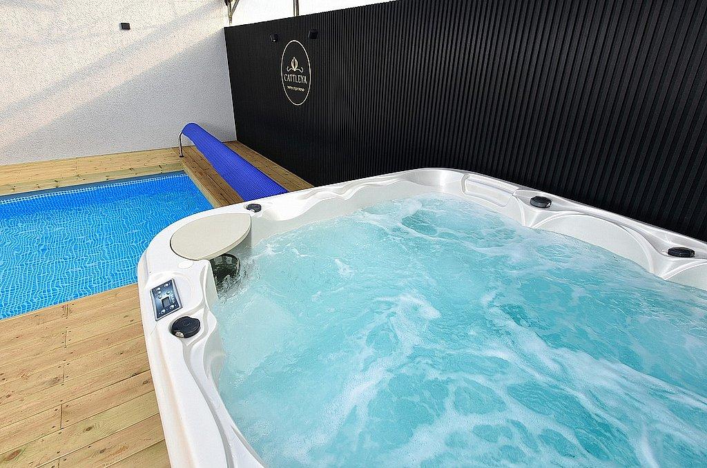 קאטליה - סוויטת פרטית ויוקרתית בעבדון