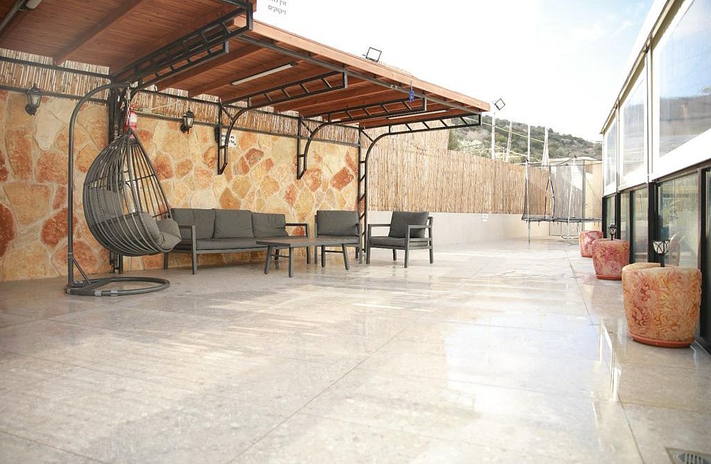 מצפה הצוקים - מתחם אירוח חדש בירכא