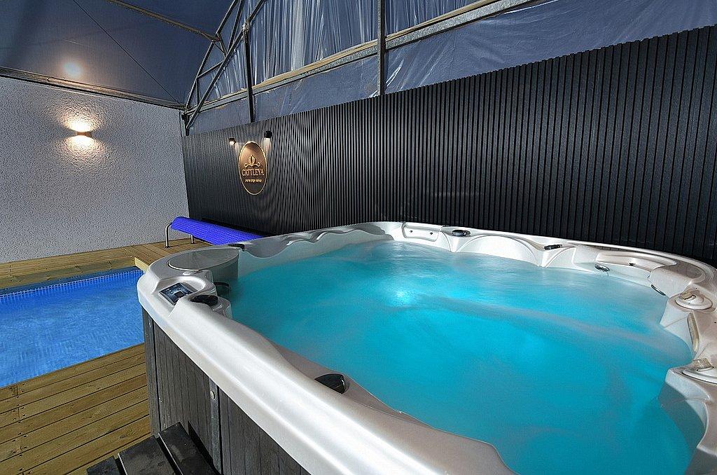 קאטליה - סוויטת פרטית ויוקרתית בעבדון