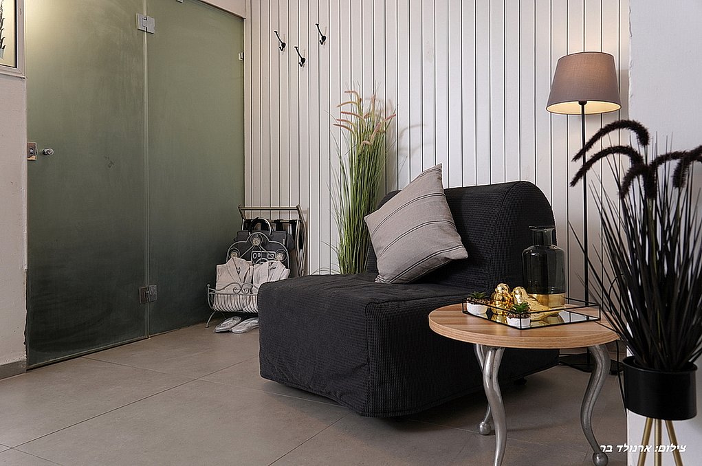 אחוזה בשניים