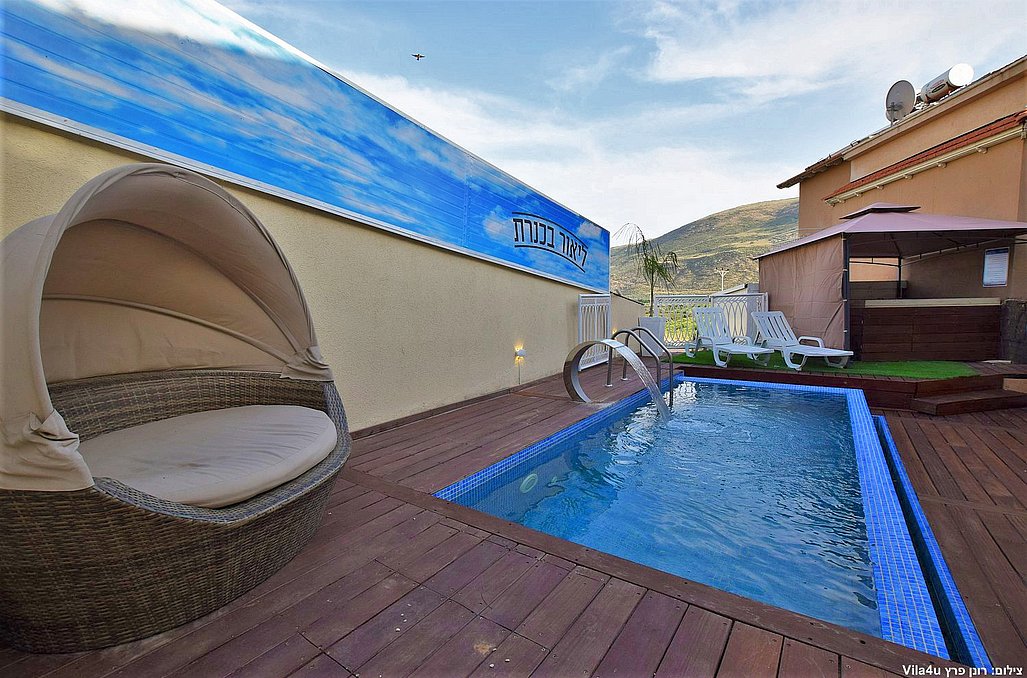 ליאור בכנרת