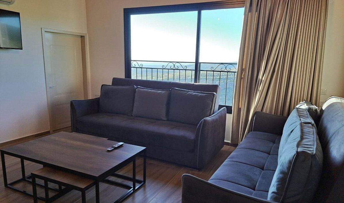 מצפה הצוקים - מתחם אירוח חדש בירכא